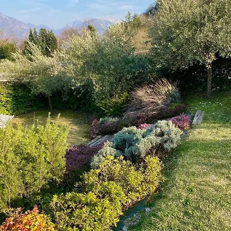 Oleandro Garden 1 - By Lovecomo Ferienhaus *